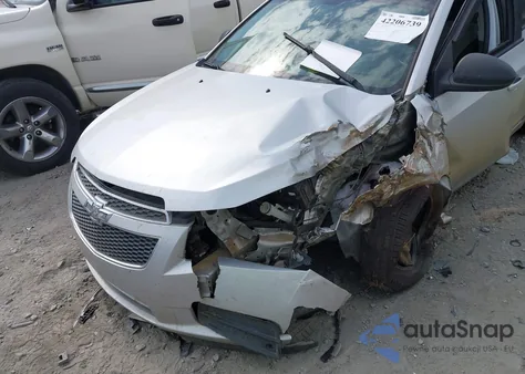 2014 Chevrolet Cruze Ls Manual z USA, uszkodzony, nr VIN 1G1PB5SH9E7182278